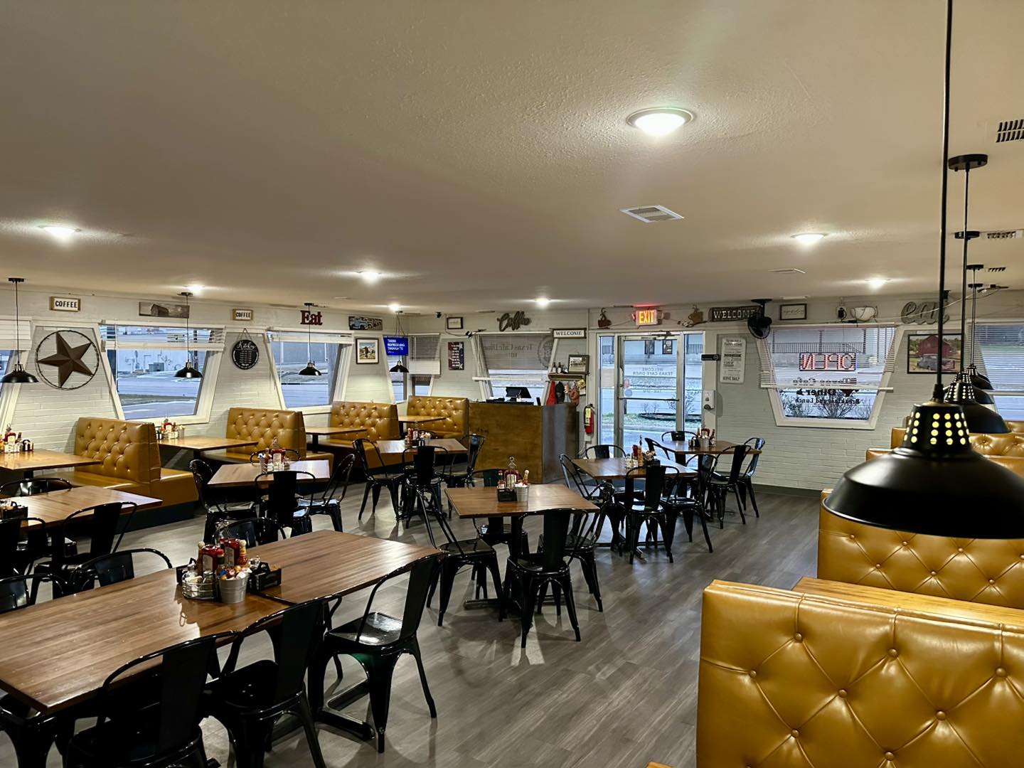 Greenville Dining Area
